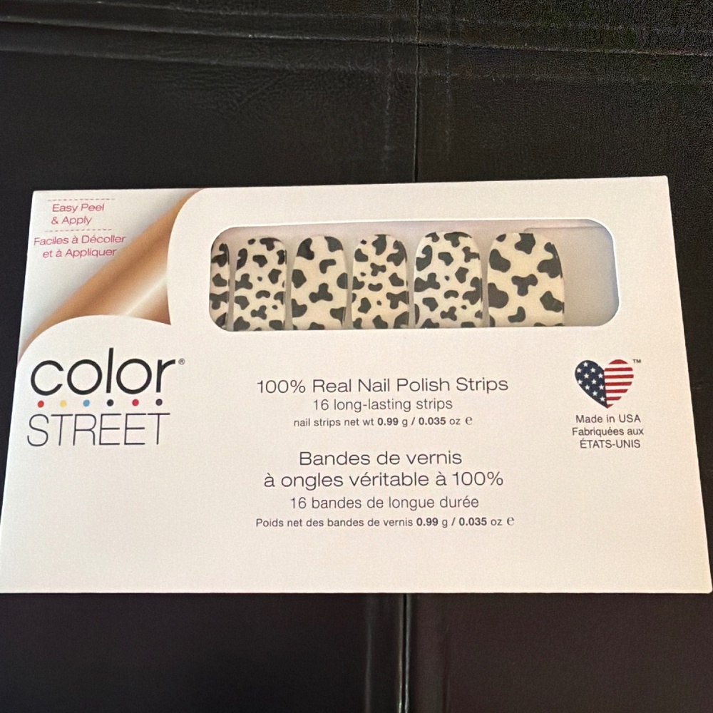 In a MOO-d Color Street Nail Polish Strips - Picture 1 of 4